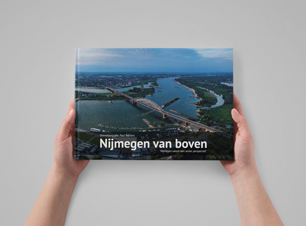 Hardcover boek Nijmegen van boven door Drone Paul Beckers